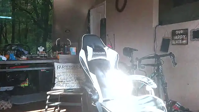 bigshh8 online show from November 8, 6:33 pm