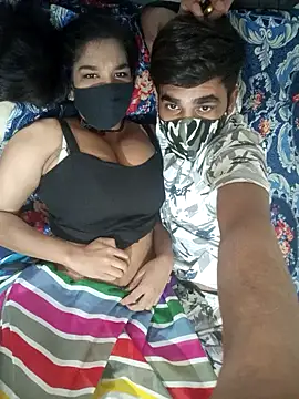 hottiess69 online show from March 28, 9:21 am