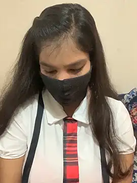 Snapshot of hottiess69 chatting on October 18, 3:08 am hottiess69 online show from October 18, 3:08 am