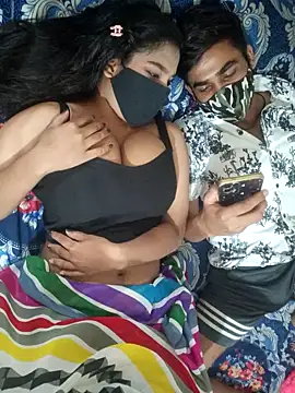 hottiess69 online show from March 29, 5:58 pm