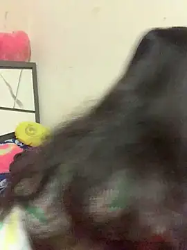 Snapshot of hottiess69 chatting on October 15, 5:06 am hottiess69 online show from October 15, 5:06 am