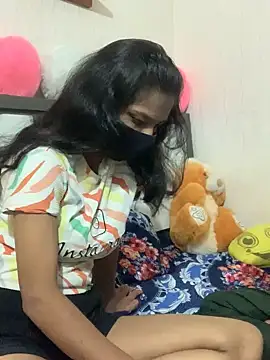 Snapshot of hottiess69 chatting on December 5, 10:50 pm hottiess69 online show from December 5, 10:50 pm