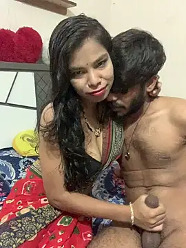 Snapshot of hottiess69 chatting on February 12, 5:48 pm hottiess69 online show from February 12, 5:48 pm