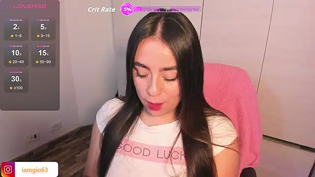 Snapshot of Georgina_1t chatting on September 22, 9:43 pm Georgina 1t online show from September 22, 9:43 pm