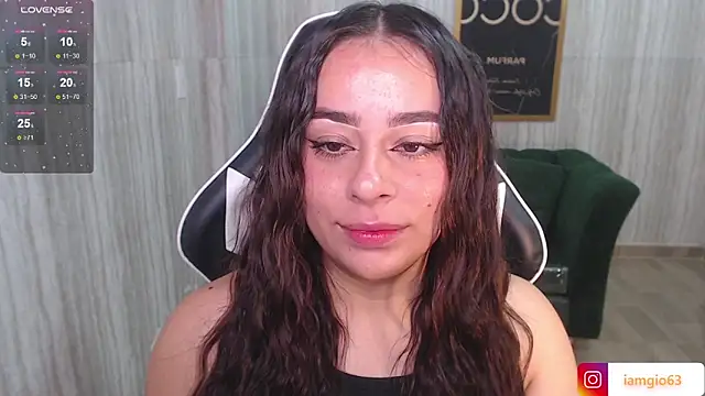 Snapshot of Georgina_1t chatting on February 28, 11:36 am Georgina 1t online show from February 28, 11:36 am
