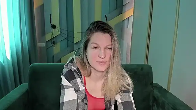 EmilyWalkeri online show from April 30, 7:26 am