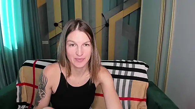 EmilyWalkeri online show from September 22, 7:25 am