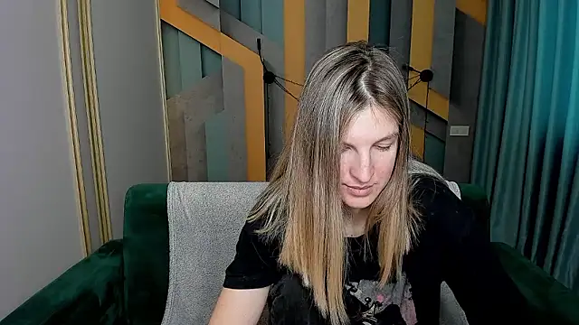 EmilyWalkeri online show from January 15, 8:18 am