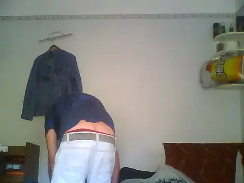 Snapshot of Rejtelmesest chatting on September 13, 9:20 am Rejtelmesest online show from September 13, 9:20 am