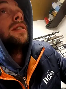 Snapshot of Rejtelmesest chatting on March 17, 11:24 pm Rejtelmesest online show from March 17, 11:24 pm