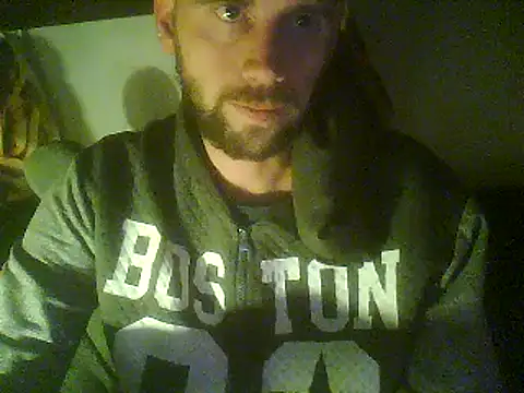 Snapshot of Rejtelmesest chatting on February 27, 9:04 pm Rejtelmesest online show from February 27, 9:04 pm