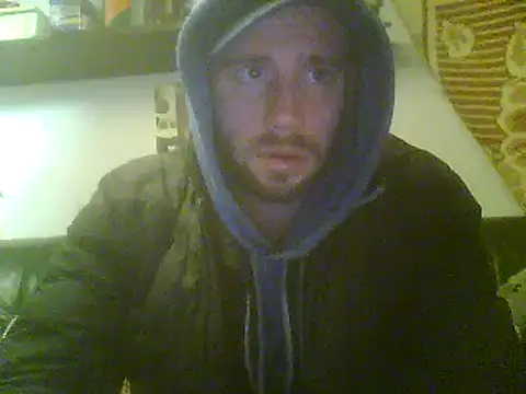 Snapshot of Rejtelmesest chatting on February 20, 10:04 pm Rejtelmesest online show from February 20, 10:04 pm