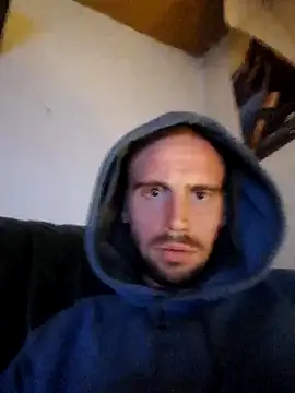 Snapshot of Rejtelmesest chatting on March 13, 4:49 am Rejtelmesest online show from March 13, 4:49 am