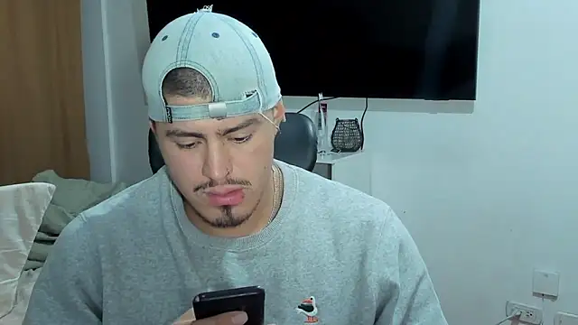 Baltazar Dupont online show from March 12, 10:52 am