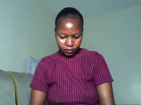 Snapshot of sexy_barbie2024 chatting on November 29, 5:13 pm sexy barbie2024 online show from November 29, 5:13 pm