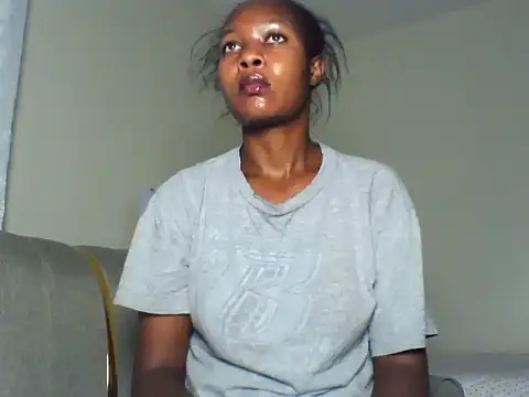 Snapshot of sexy_barbie2024 chatting on November 26, 10:26 am sexy barbie2024 online show from November 26, 10:26 am