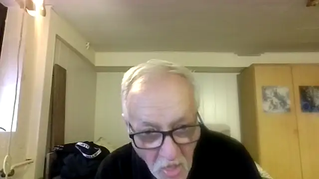 Snapshot of Sammy1660 chatting on November 14, 11:36 am Sammy1660 online show from November 14, 11:36 am