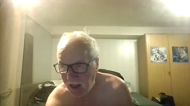 Snapshot of Sammy1660 chatting on September 20, 4:39 am Sammy1660 online show from September 20, 4:39 am