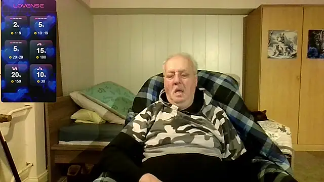 Sammy1660 online show from December 17, 10:15 pm