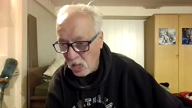 Snapshot of Sammy1660 chatting on October 27, 9:38 pm Sammy1660 online show from October 27, 9:38 pm