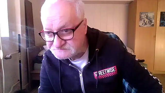 Sammy1660 online show from March 30, 4:41 pm