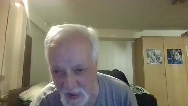 Snapshot of Sammy1660 chatting on July 17, 8:28 pm Sammy1660 online show from July 17, 8:28 pm