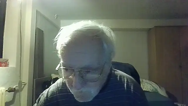 Snapshot of Sammy1660 chatting on March 2, 5:01 am Sammy1660 online show from March 2, 5:01 am