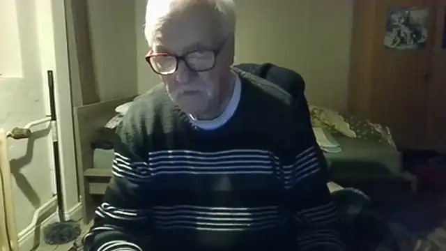 Sammy1660 online show from March 21, 4:14 am