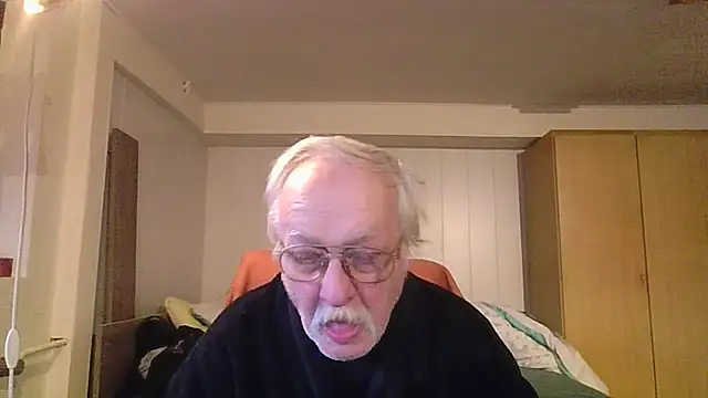 Snapshot of Sammy1660 chatting on January 22, 8:07 am Sammy1660 online show from January 22, 8:07 am