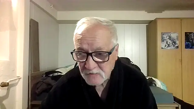 Snapshot of Sammy1660 chatting on October 5, 3:19 am Sammy1660 online show from October 5, 3:19 am