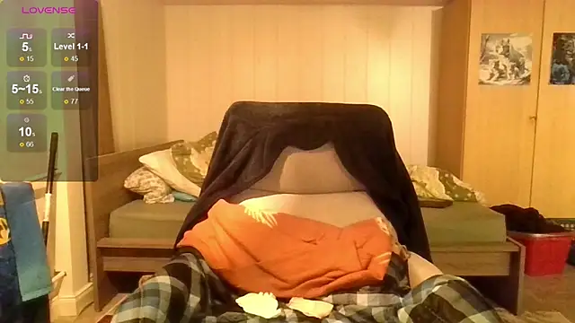 Sammy1660 online show from March 15, 9:33 pm