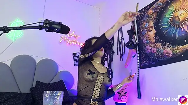 MhiaCorleone online show from October 18, 9:22 am