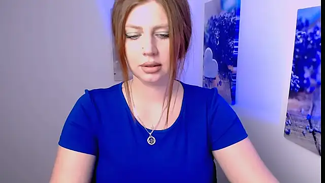 Lizzy Love online show from February 8, 12:25 pm