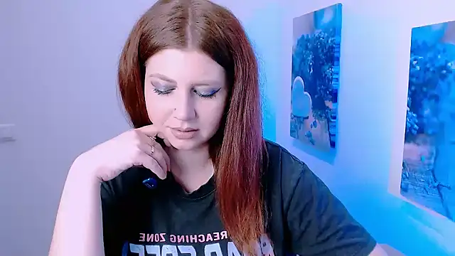 Lizzy Love online show from November 13, 8:24 pm