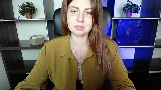 Lizzy Love online show from March 14, 11:53 pm