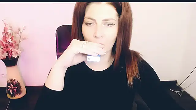 Lizzy Love online show from September 10, 6:29 pm