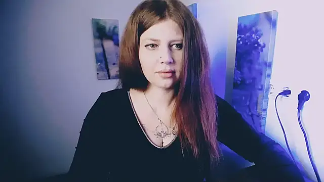 Lizzy Love online show from April 16, 6:52 pm