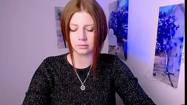 Lizzy Love online show from January 12, 9:38 am