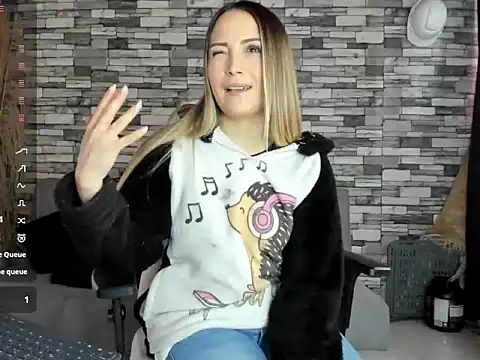 cindy love2 online show from October 3, 3:02 pm