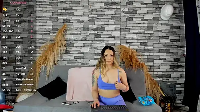 cindy love2 online show from October 6, 3:57 pm