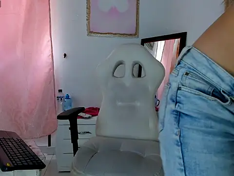 cindy love2 online show from March 13, 3:39 pm