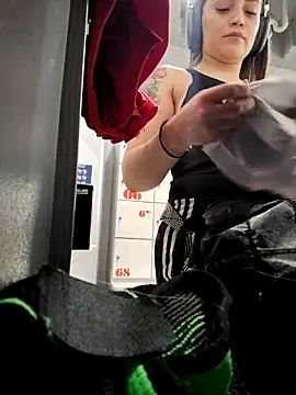 cindy love2 online show from March 3, 5:09 pm