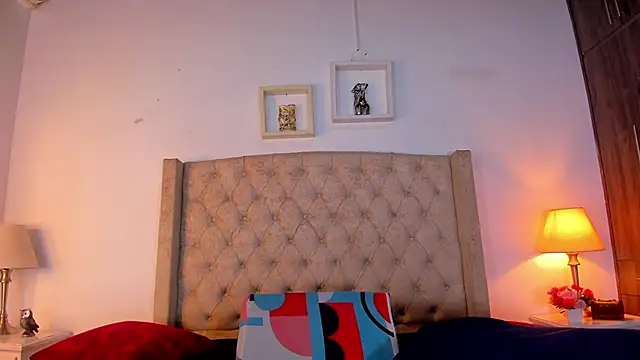 allisson m online show from February 28, 12:05 pm