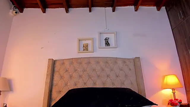 allisson m online show from February 24, 12:06 pm