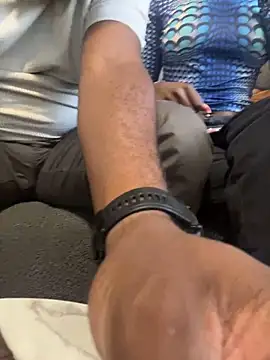 Baller inch online show from November 17, 2:43 pm