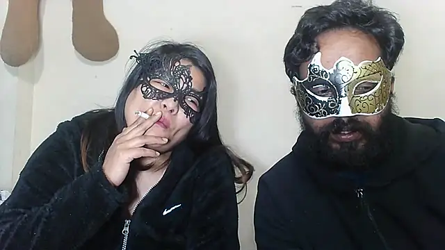 Cutehornycouples online show from January 14, 6:00 pm