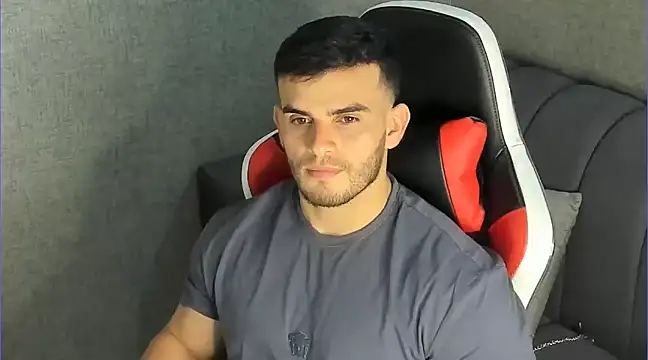 Ricardogo19 online show from February 18, 3:53 am