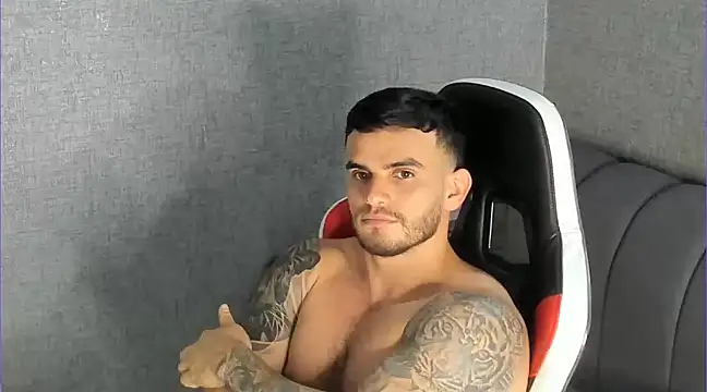 Ricardogo19 online show from March 3, 1:28 am