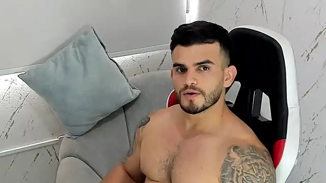 Ricardogo19 online show from December 17, 4:23 pm