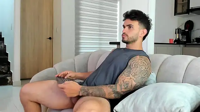 Ricardogo19 online show from February 25, 1:00 pm